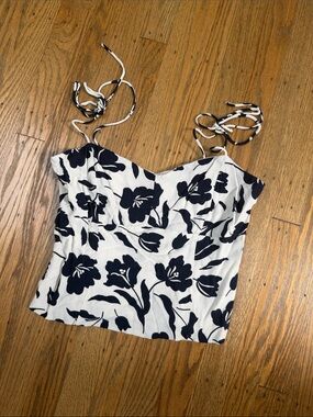 Old Navy Navy & White Floral Tie-Strap Crop Camisole